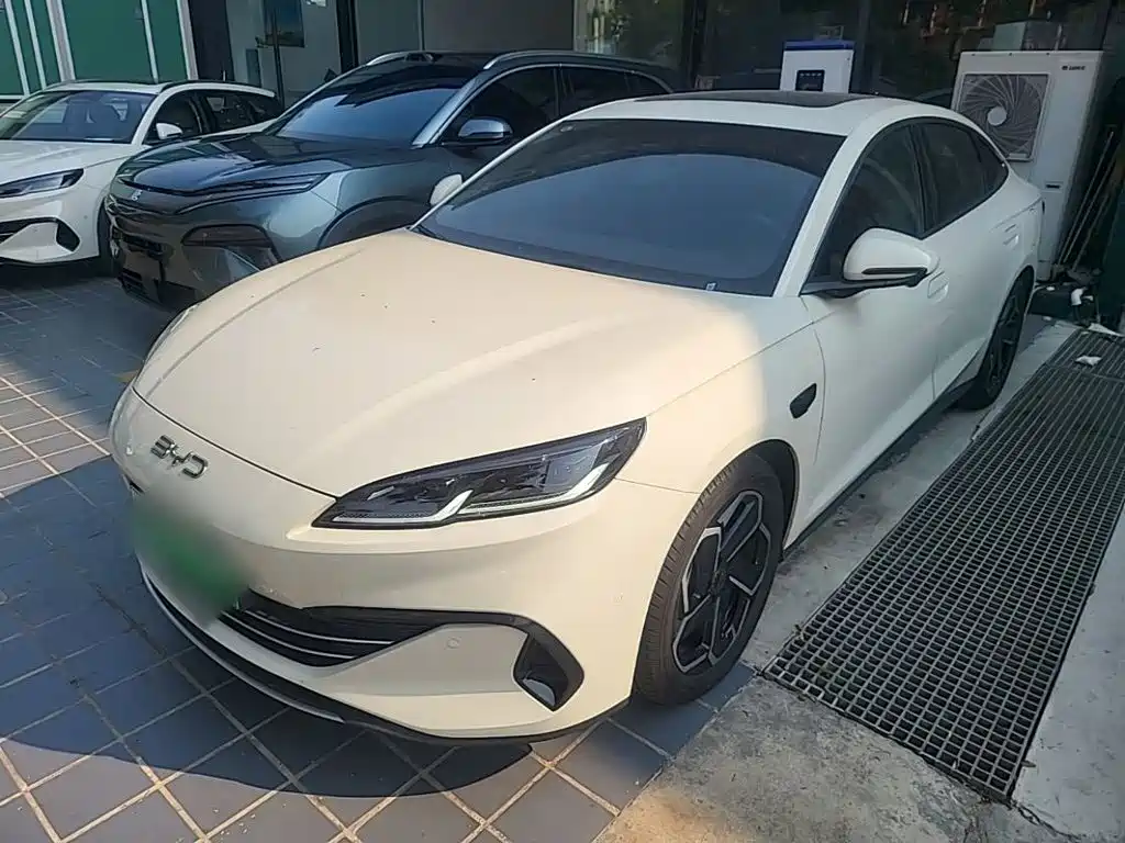 BYD Seal 06