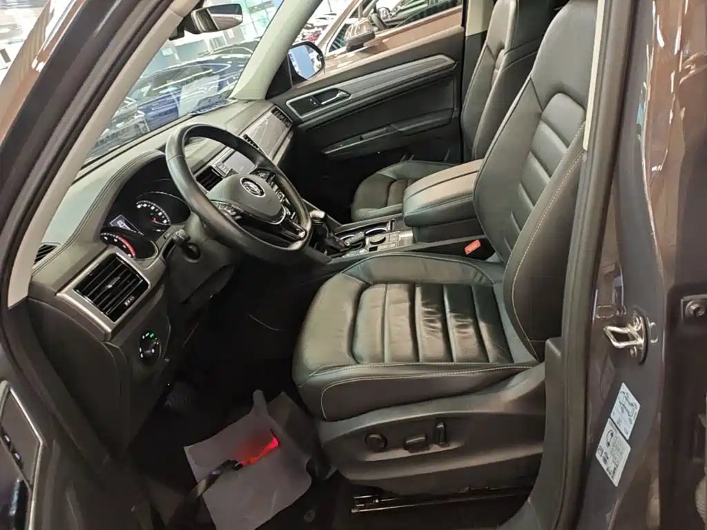 Volkswagen Teramont — миниатюра 15