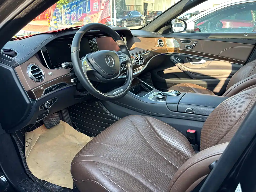 Mercedes-Benz S-Class — миниатюра 2