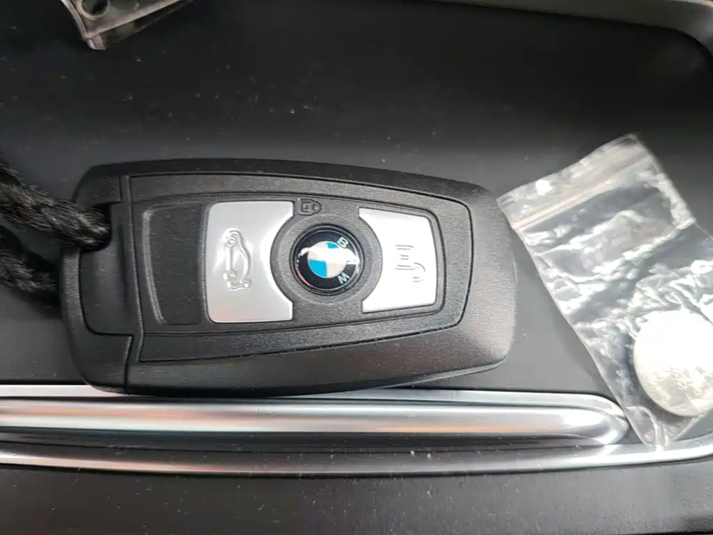 BMW 3 Series — миниатюра 9