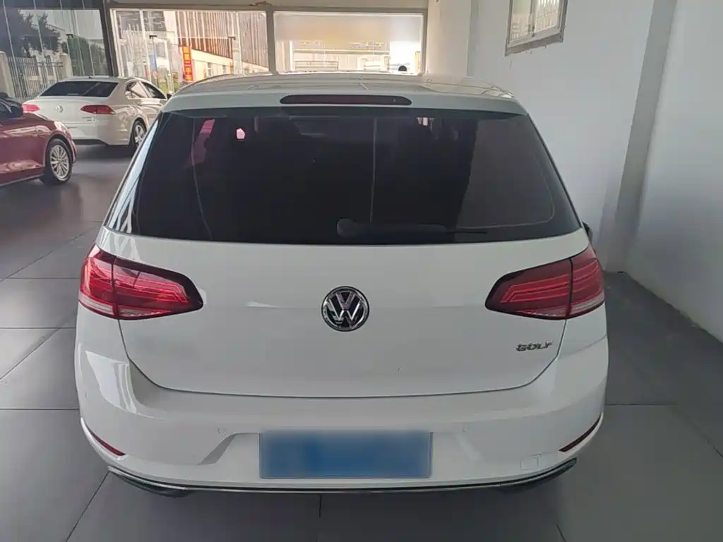 Volkswagen Golf — миниатюра 6