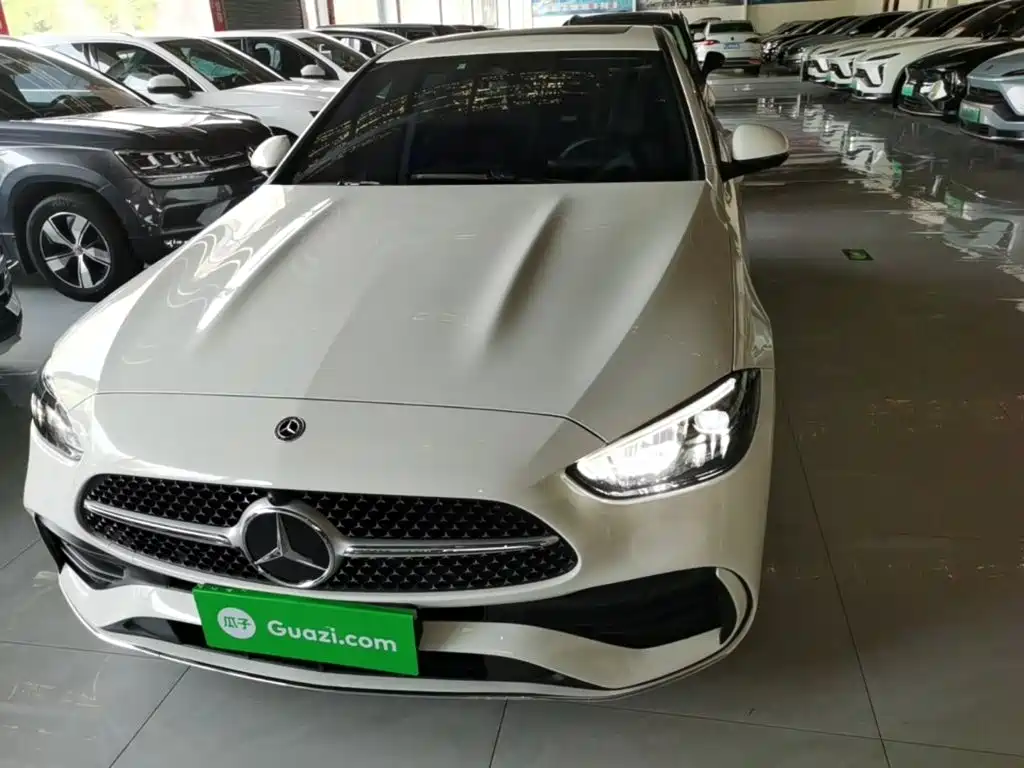 Mercedes-Benz C-Class — миниатюра 3