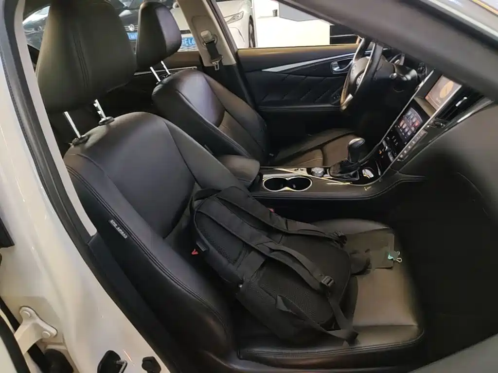 Infiniti Q50L — миниатюра 25