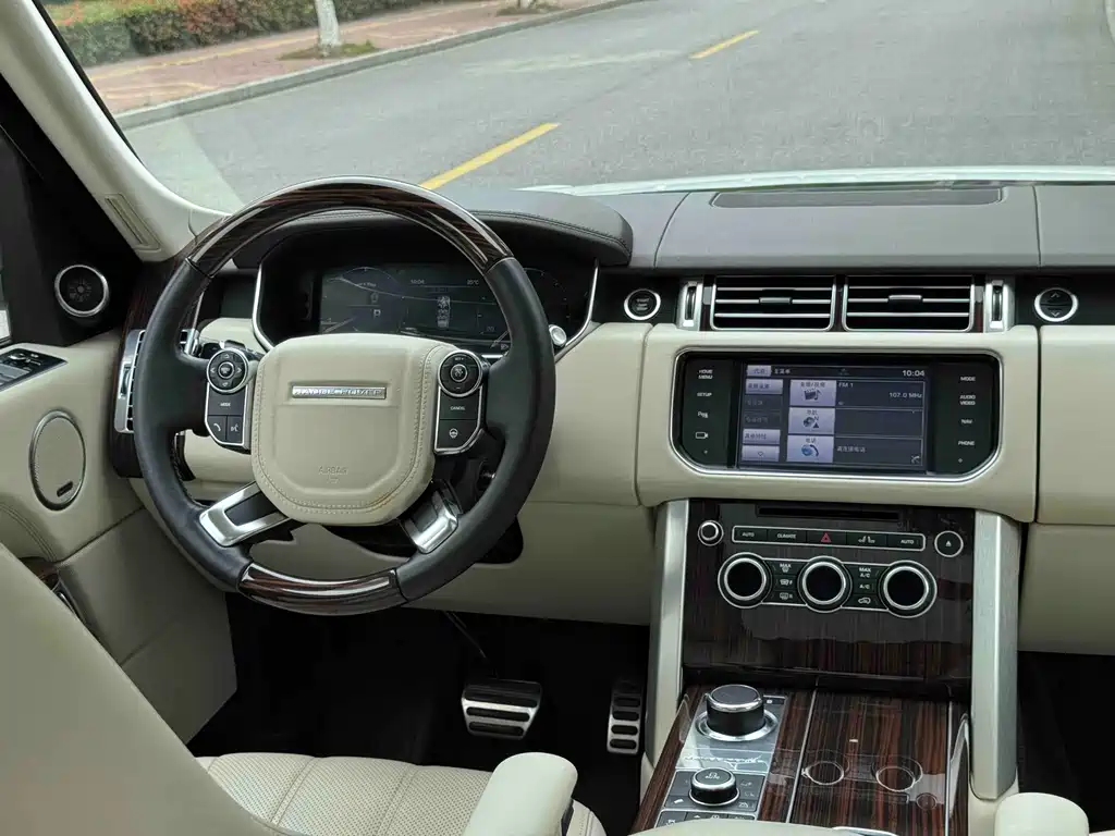 Land Rover Range Rover 2013 NA 5.0 V8 Vogue SE