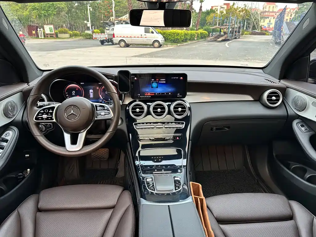 Mercedes-Benz GLC — миниатюра 6