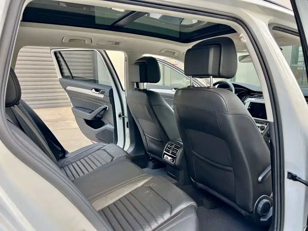 Volkswagen Viloran — миниатюра 9