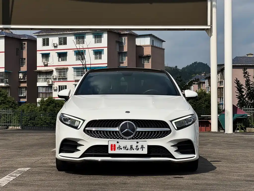 Mercedes-Benz A-Class — миниатюра 2
