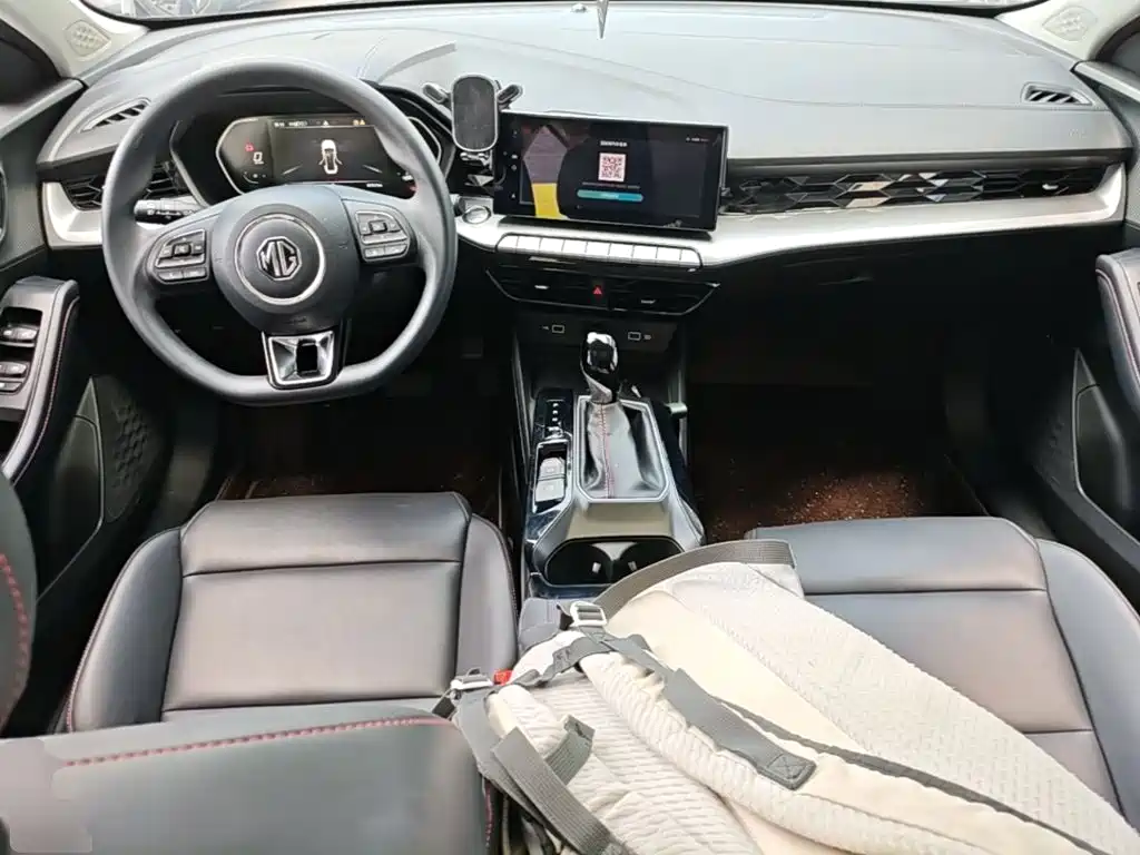 MG MG5 — миниатюра 10