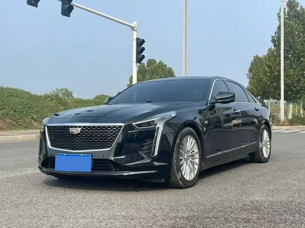 CADILLAC CT6