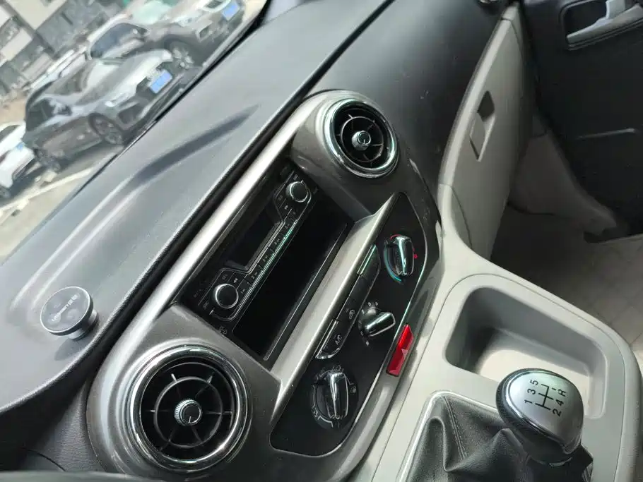 JAC Refine Refine M3 — миниатюра 13