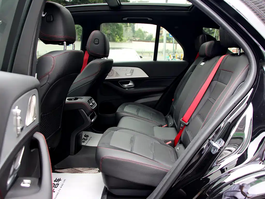 MERCEDES-BENZ GLE AMG