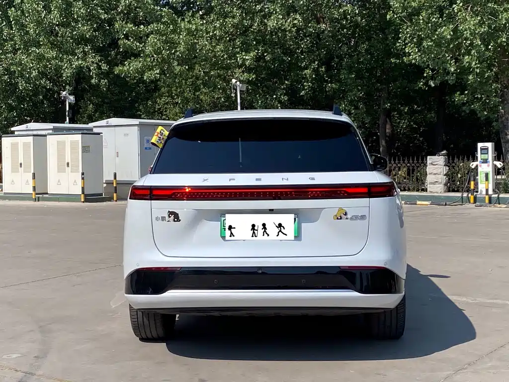 XPeng G9 — миниатюра 8