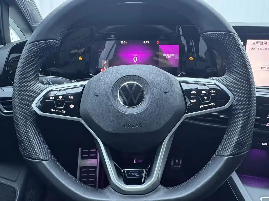 Volkswagen Golf — миниатюра 12