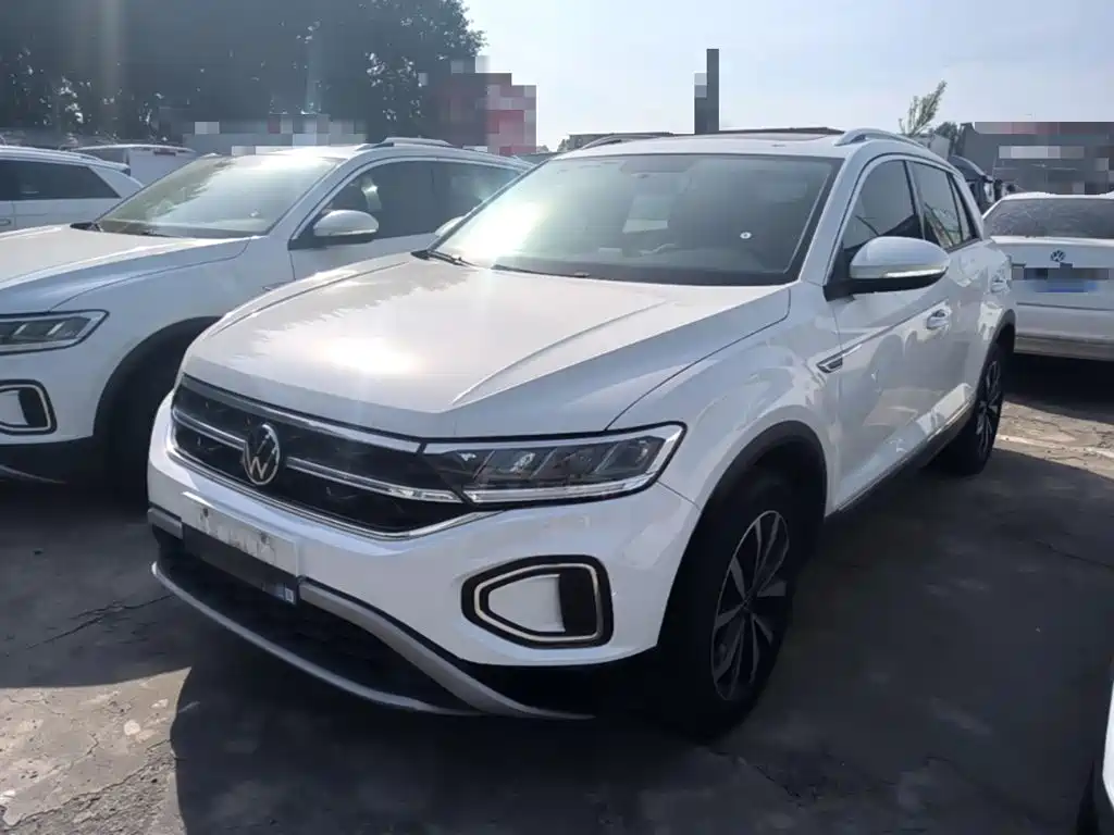 Volkswagen T-Roc — миниатюра 2