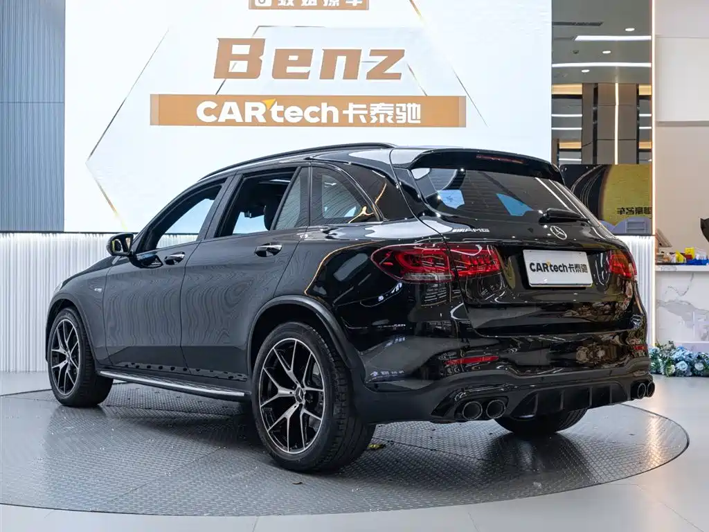 MERCEDES-BENZ GLC AMG