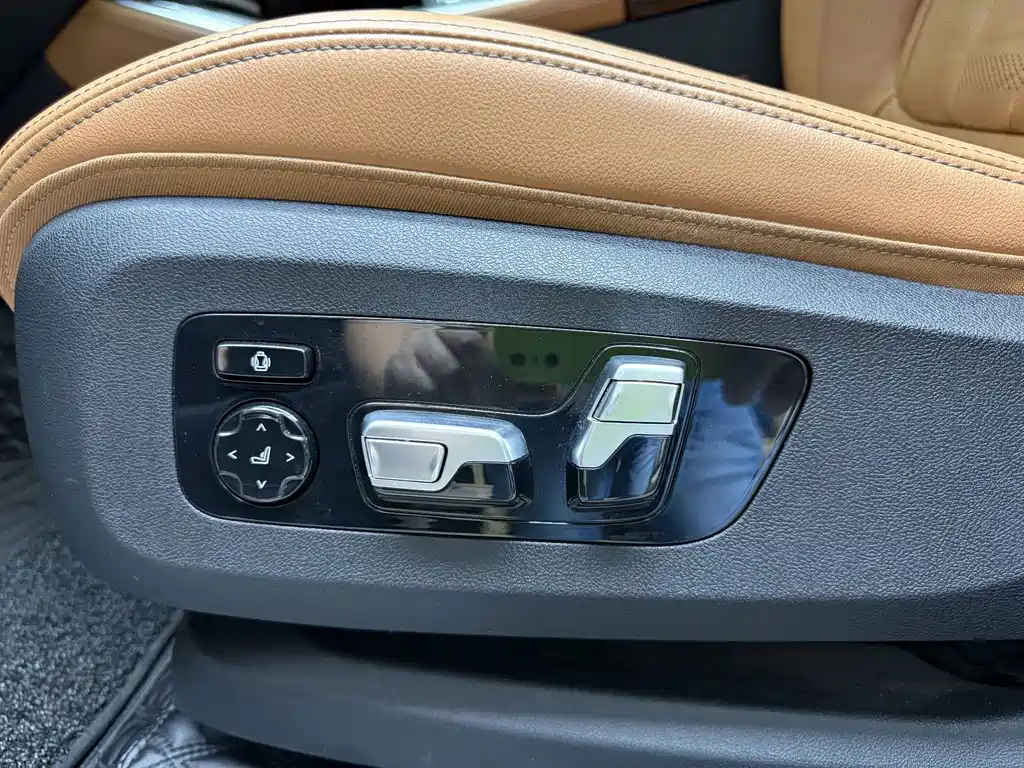 BMW X5 (Import) — миниатюра 25