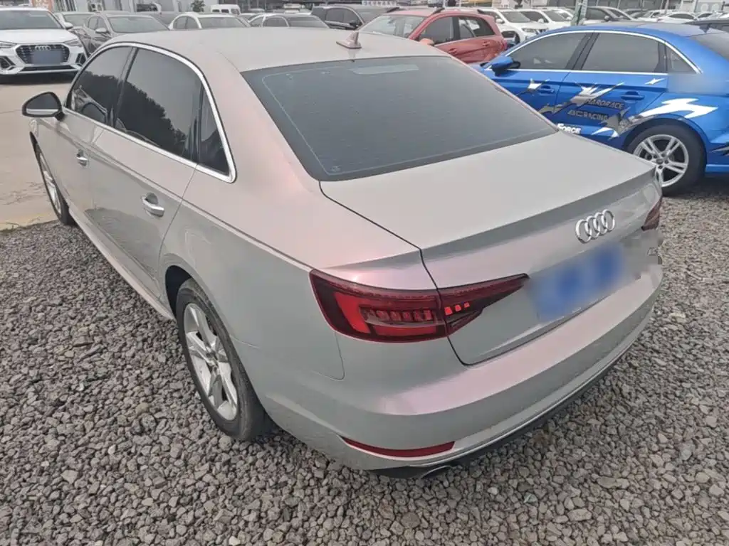 Audi A4L — миниатюра 5