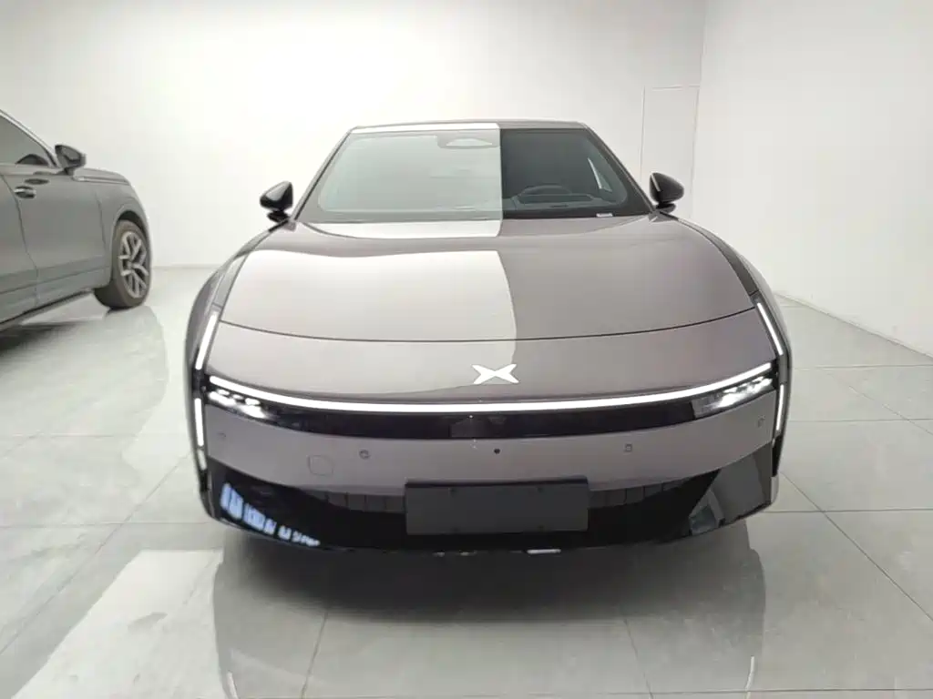 XPeng P7 — миниатюра 3