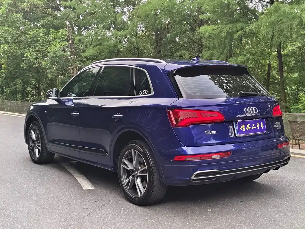 Audi Q5L — миниатюра 6