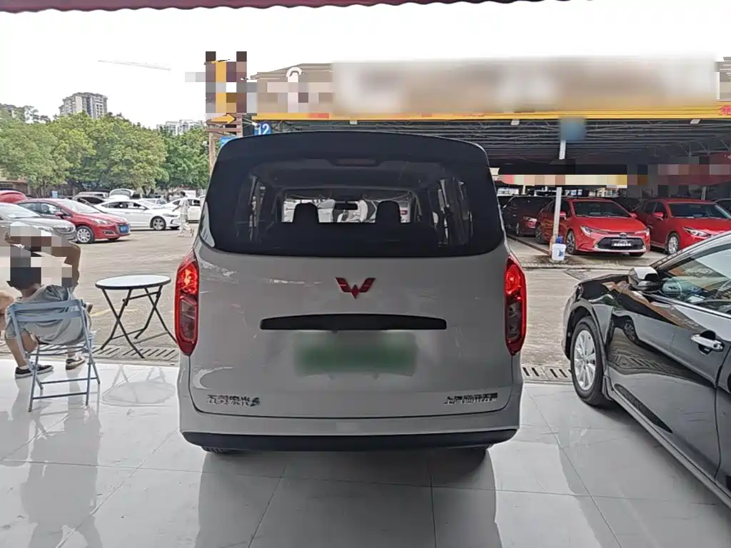 Wuling Hongguang EV — миниатюра 6