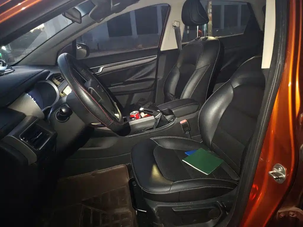 Geely Emgrand GS — миниатюра 8