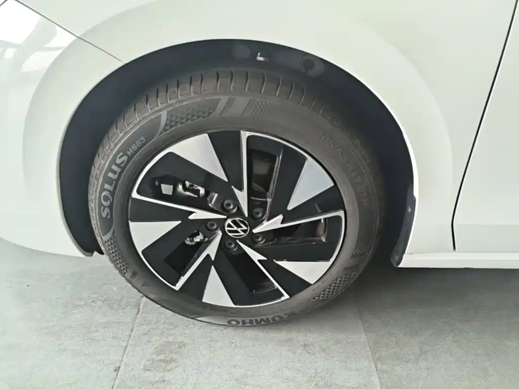 Volkswagen Sagitar — миниатюра 23