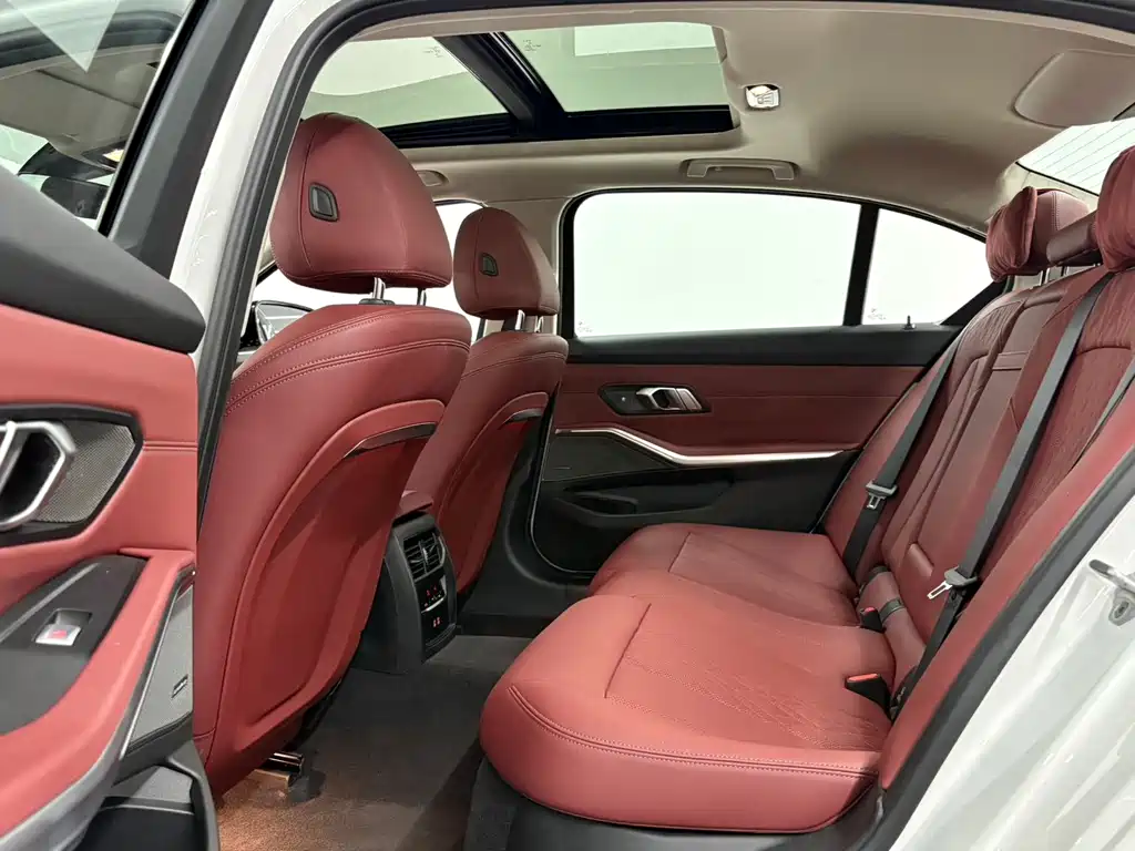 BMW 3 Series — миниатюра 10