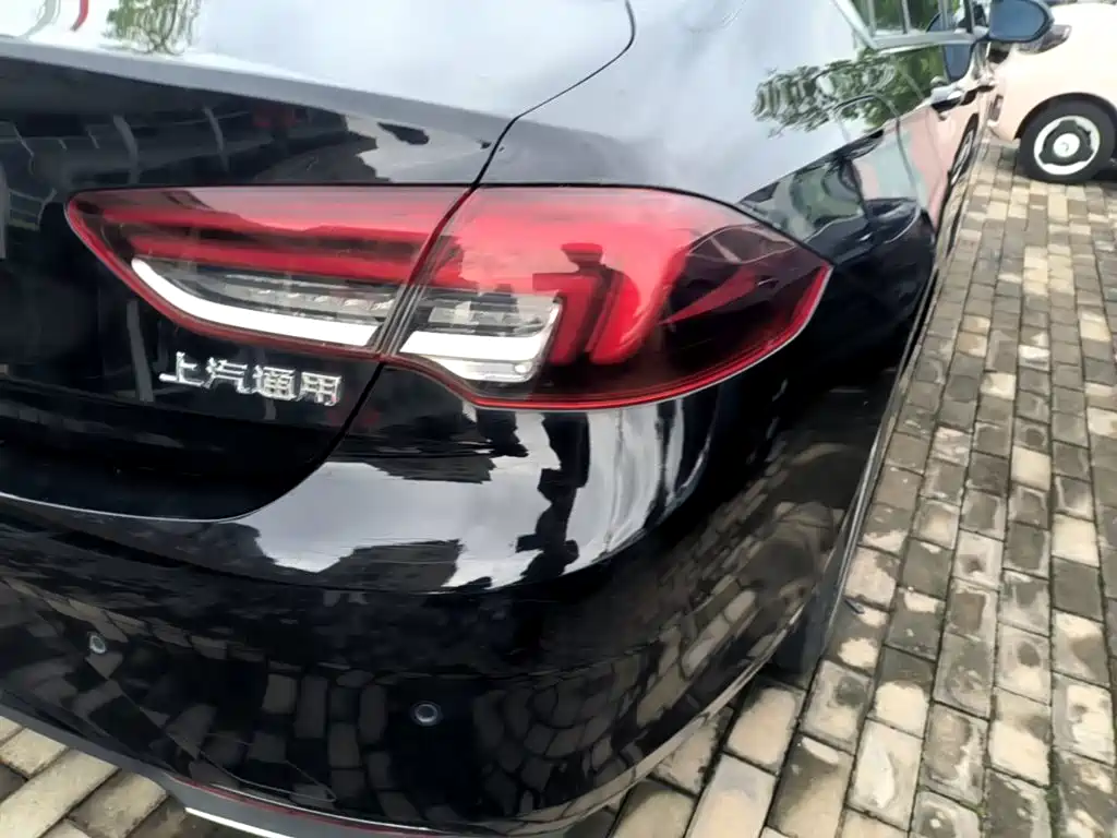 Buick Regal — миниатюра 8