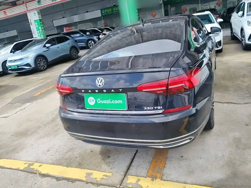Volkswagen Passat — миниатюра 6