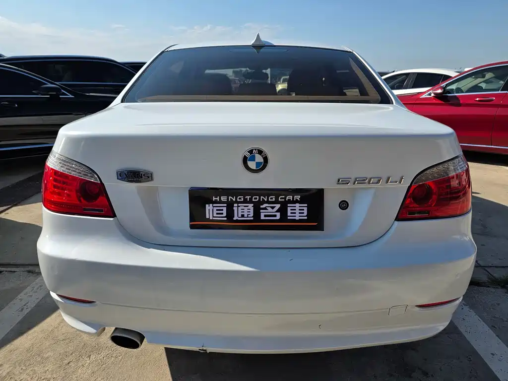 BMW 5 Series — миниатюра 5