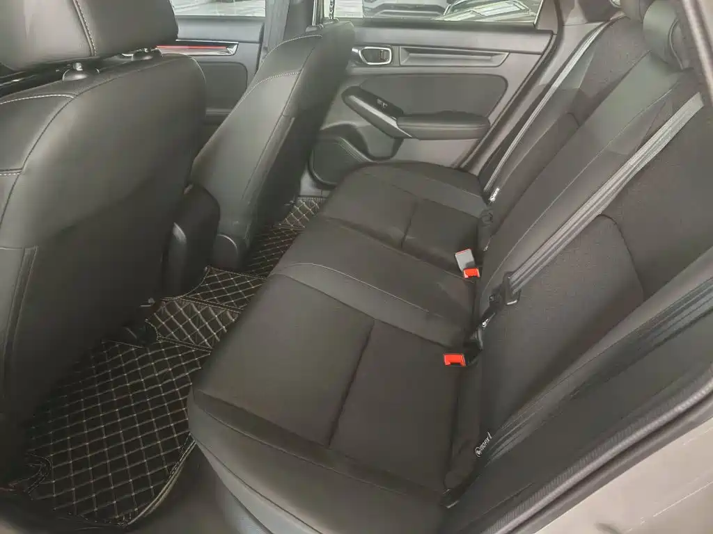 Honda Civic — миниатюра 17