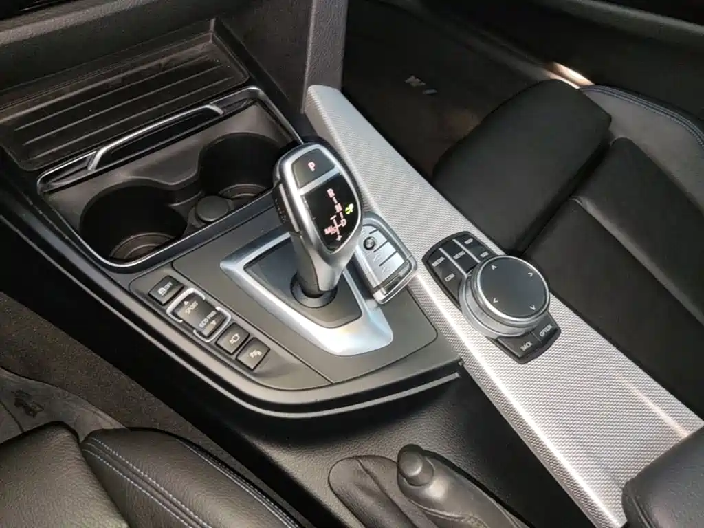 BMW 4 Series — миниатюра 14