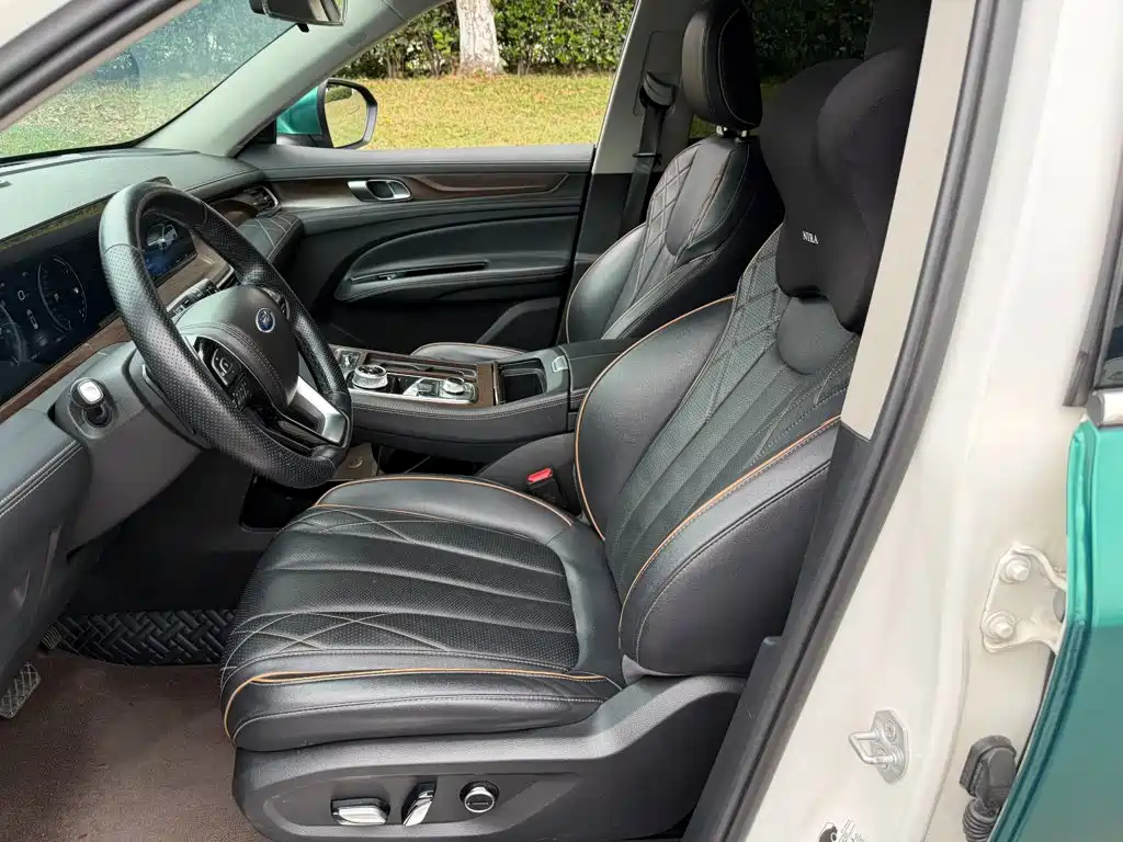 Ford Equator — миниатюра 8