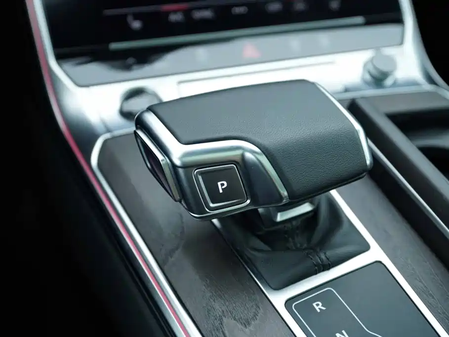 Audi A6L — миниатюра 9
