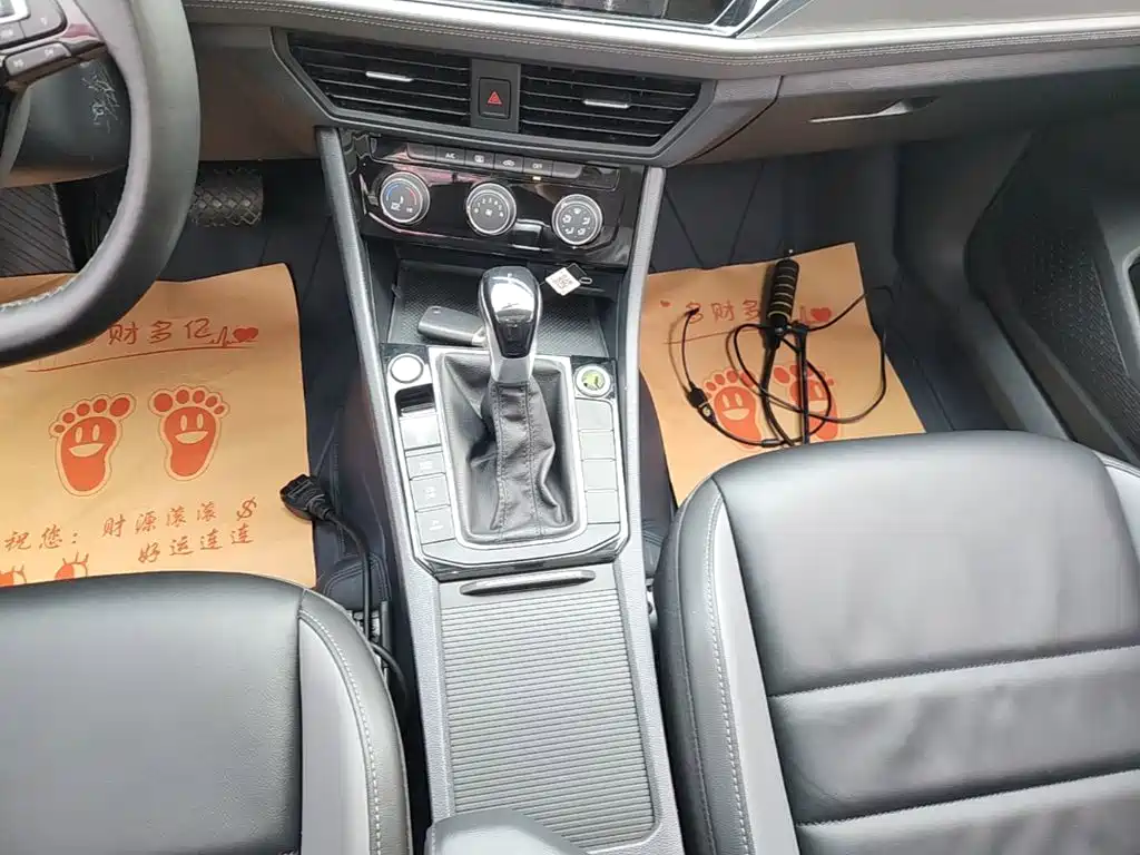 Volkswagen Sagitar — миниатюра 14