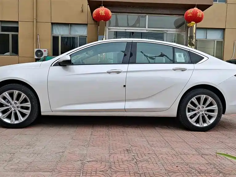 Buick Regal 2024 28T