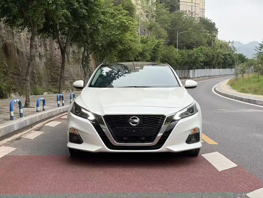 Nissan Teana — миниатюра 2