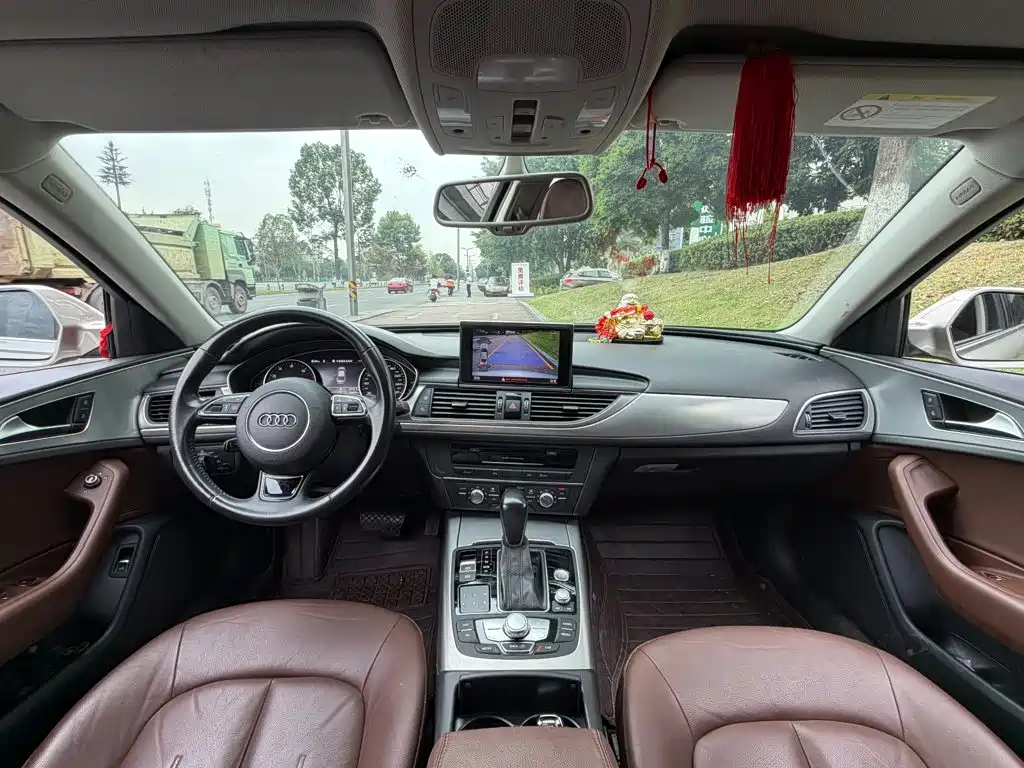 Audi A6L — миниатюра 13