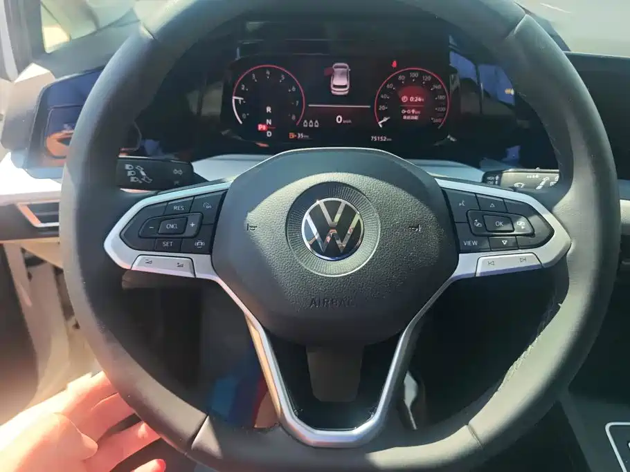 Volkswagen Golf — миниатюра 15
