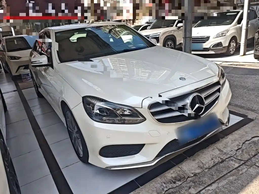 Mercedes-Benz E-Class — миниатюра 4