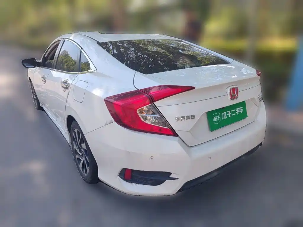 Honda Civic — миниатюра 4
