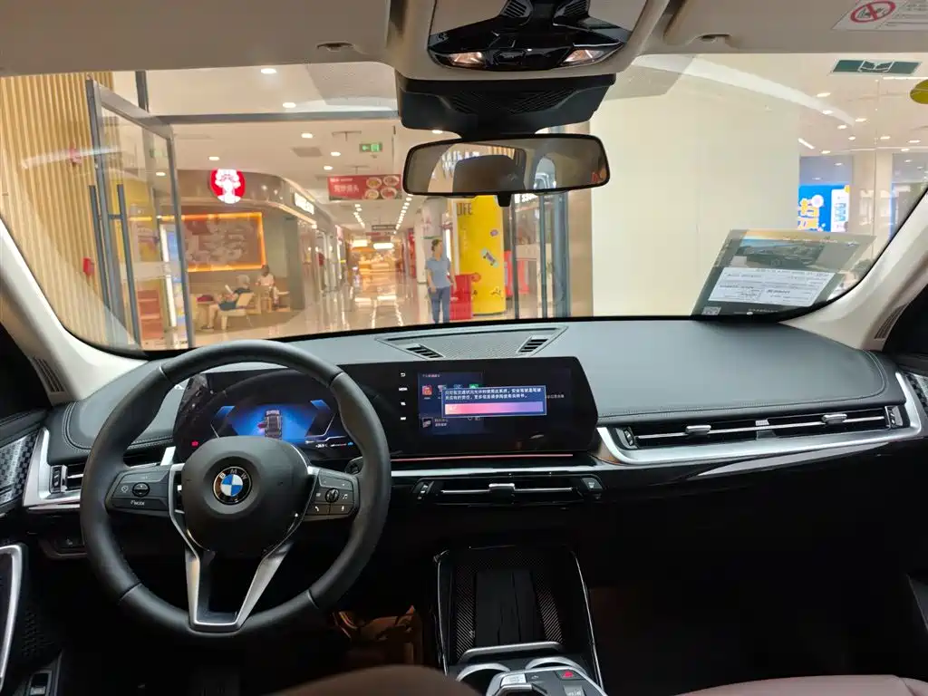 BMW X1 — миниатюра 5