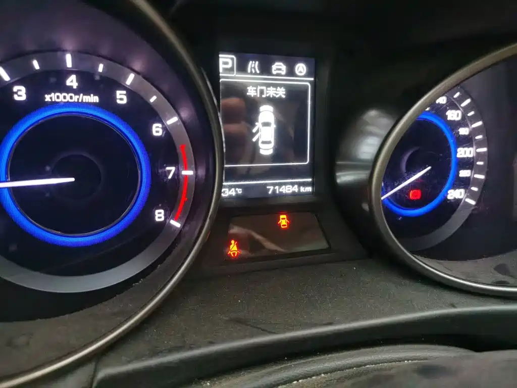Changan Eado — миниатюра 5