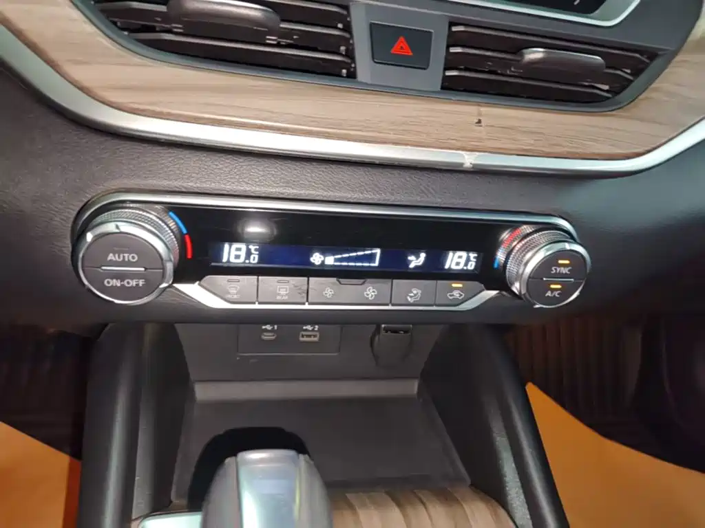Nissan Teana — миниатюра 13