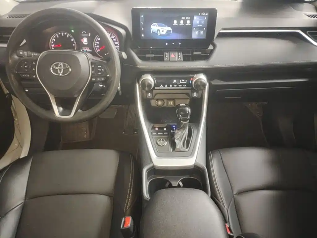 Toyota Wildlander — миниатюра 10