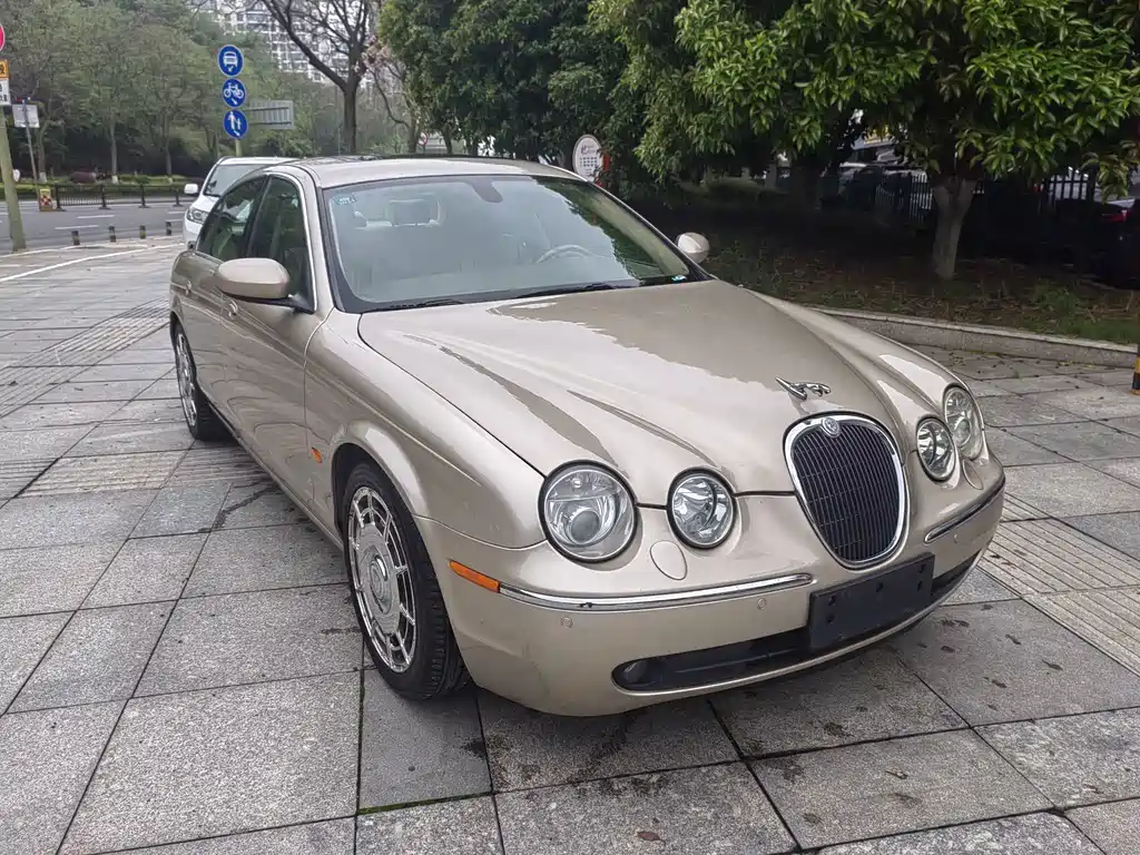 Jaguar S-TYPE — миниатюра 2