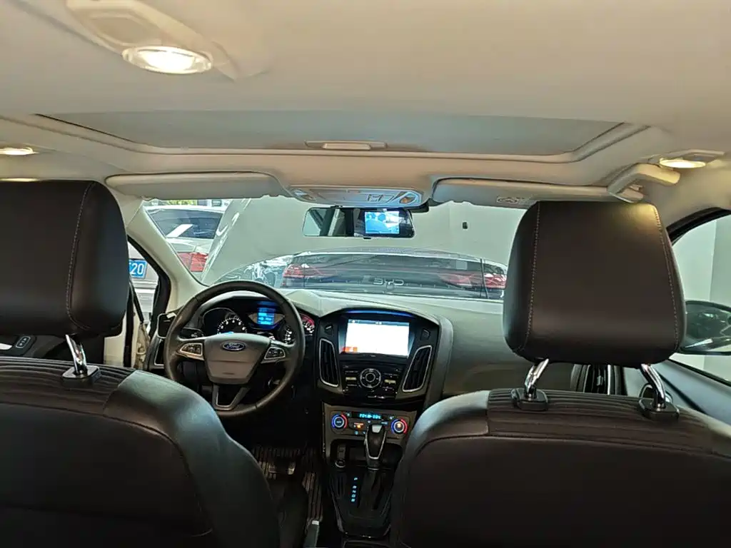 Ford Focus — миниатюра 18