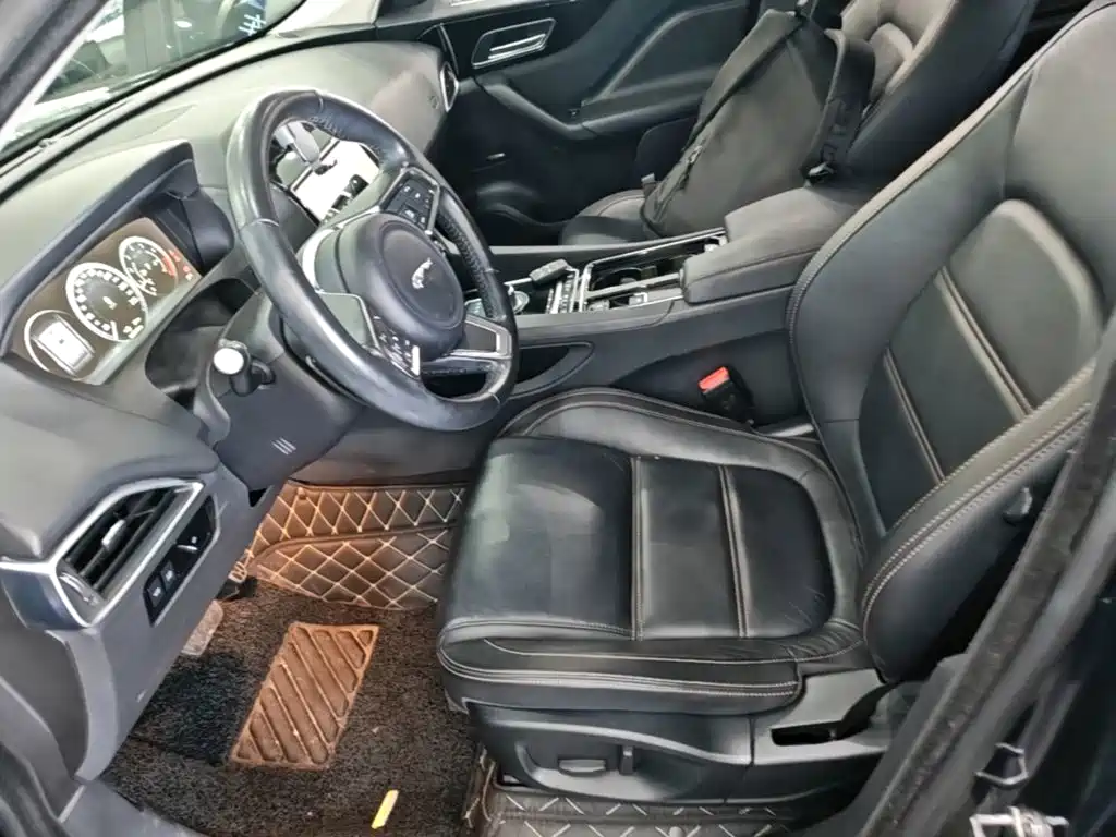 Jaguar F-PACE — миниатюра 15