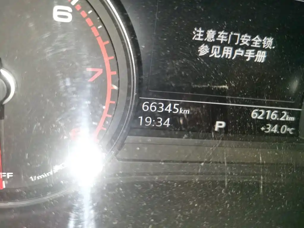 Audi A4L — миниатюра 5