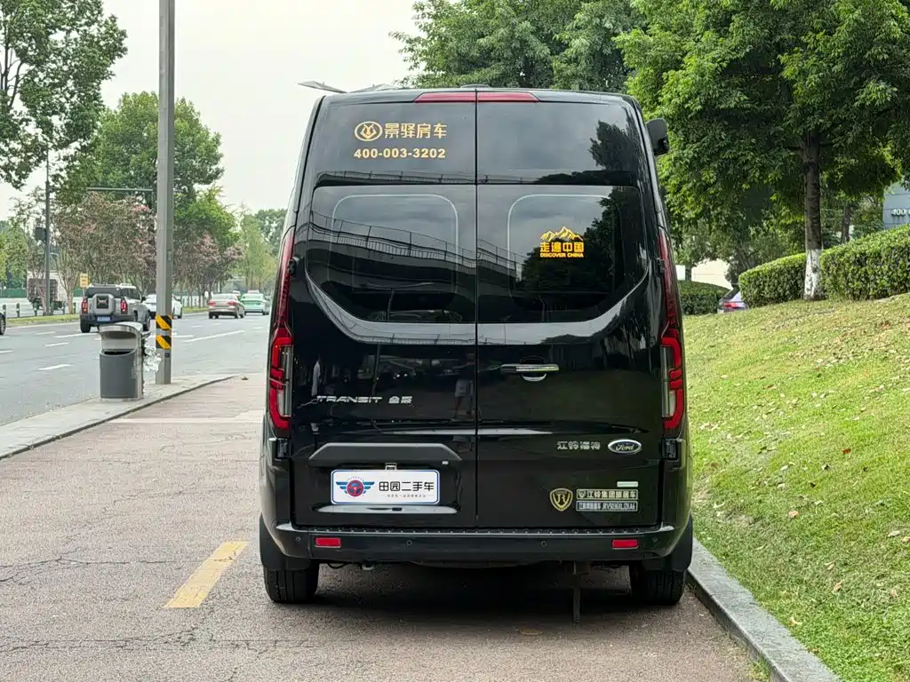 Ford Transit — миниатюра 5